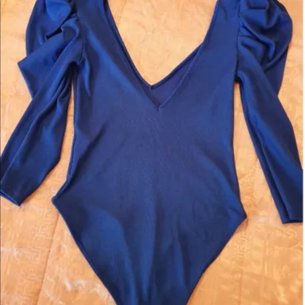Bershka puff full sleeves top